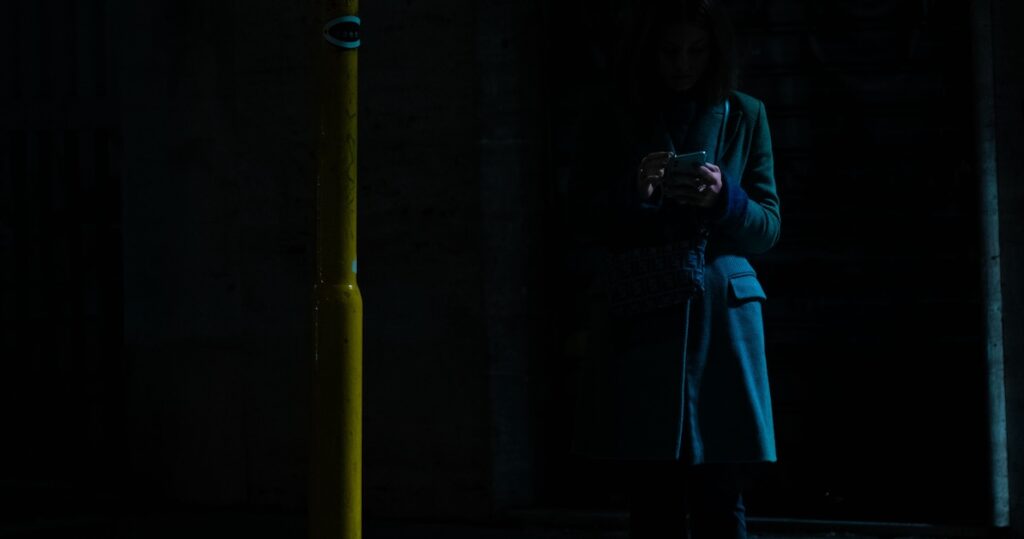 how to stop yourself from sending a text you'll regret