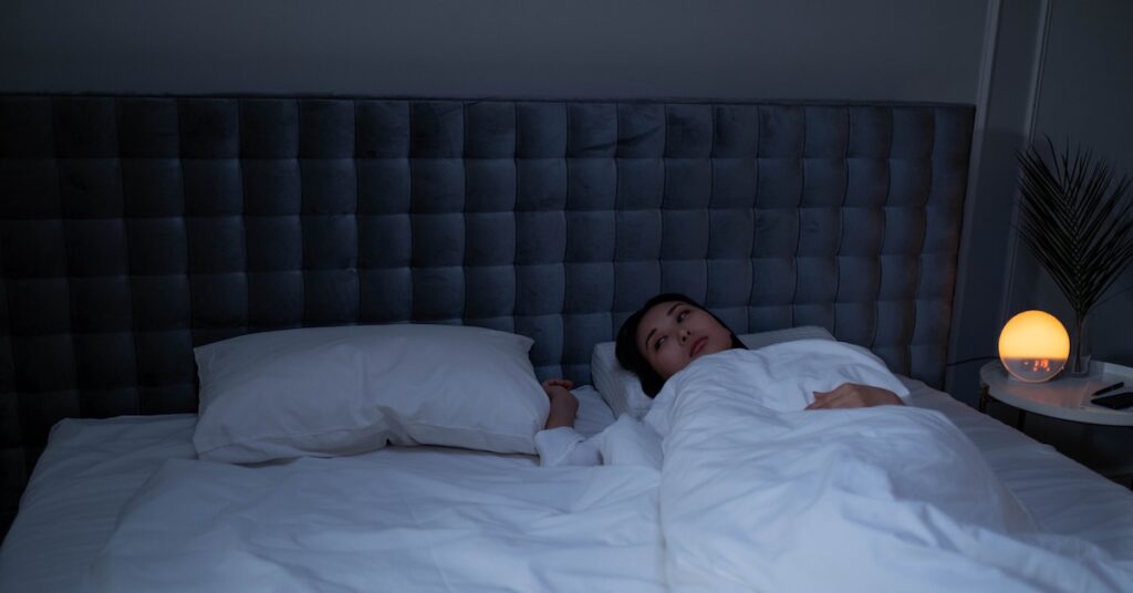 relationship anxiety at night why is gets worse and what to do